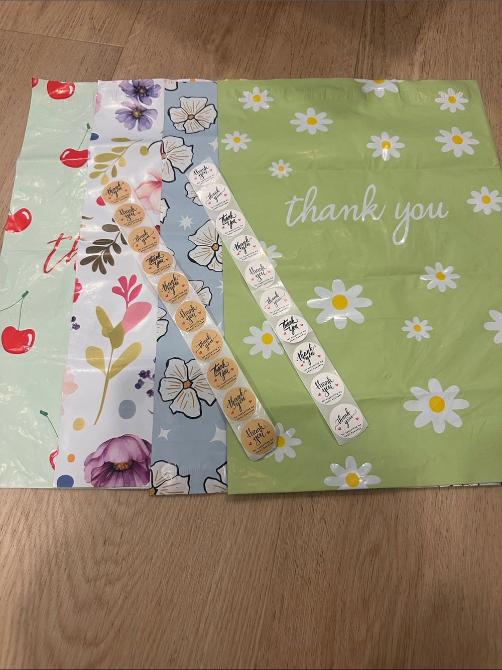20 PCS Poly Mailer 10x13 with multiple design and 20 Thank you stickers